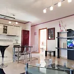 Διαμέρισμα Castleview - Spacious 2br With Breathtaking Views - Balcony & Near To Center
